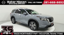 2025 Nissan Pathfinder Platinum
